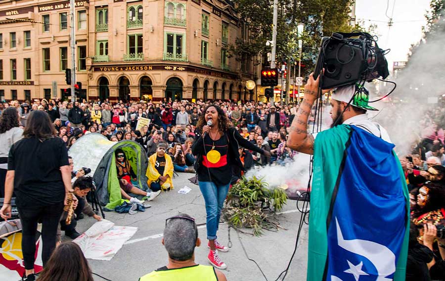 sosblakaustralia10